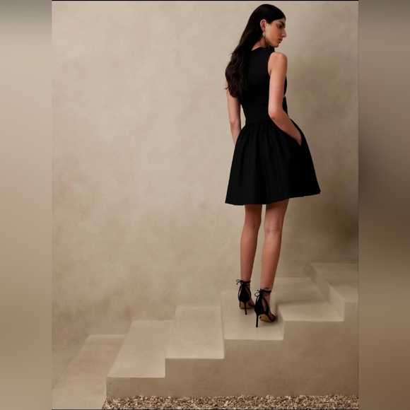 Banana Republic "Anisa" Black Sleeveless Dress - Picture 3 of 8